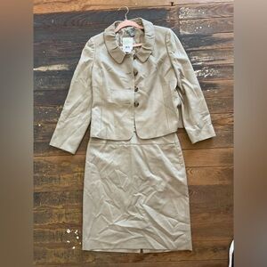 Ann Taylor Petite Pencil Skirt Suit Set